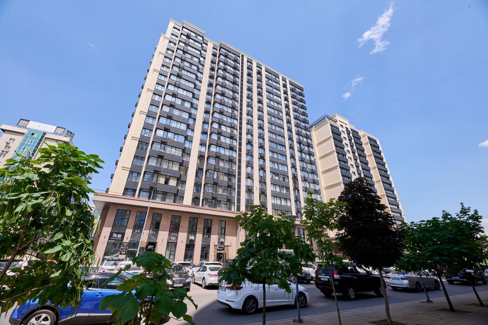 Five Business-Class Rooms In R-House Near Mega Center 알마티 외부 사진