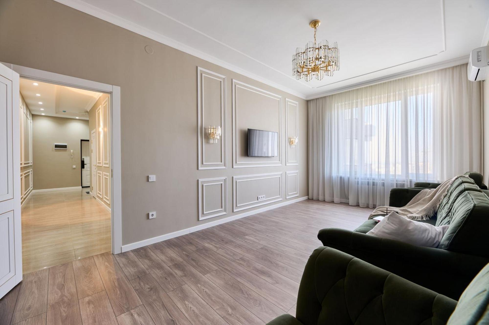 Five Business-Class Rooms In R-House Near Mega Center 알마티 외부 사진