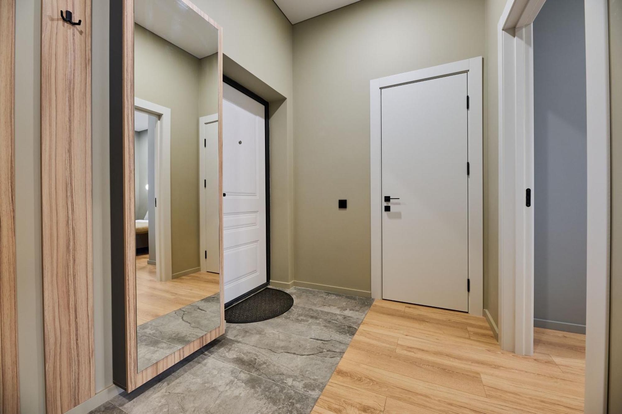 Five Business-Class Rooms In R-House Near Mega Center 알마티 외부 사진